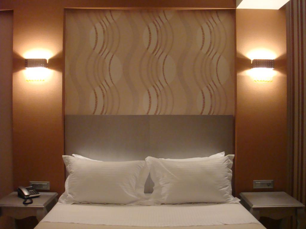 Odyssey Hotel & Spa Agia Efimia 外观 照片