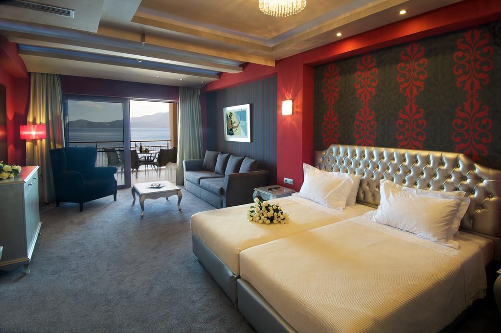 Odyssey Hotel & Spa Agia Efimia 外观 照片