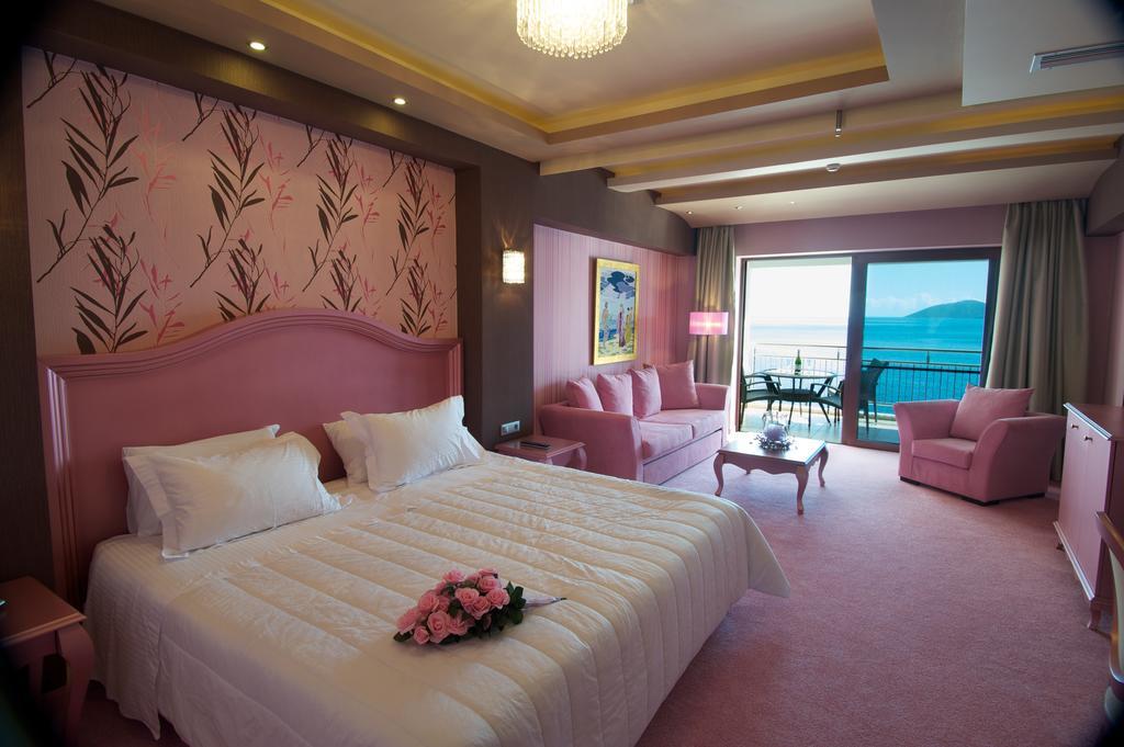 Odyssey Hotel & Spa Agia Efimia 外观 照片