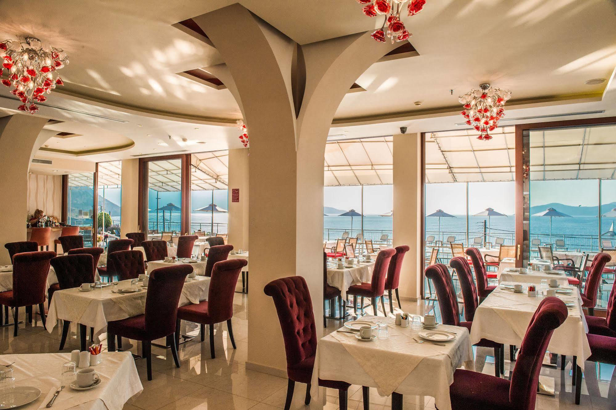 Odyssey Hotel & Spa Agia Efimia 外观 照片